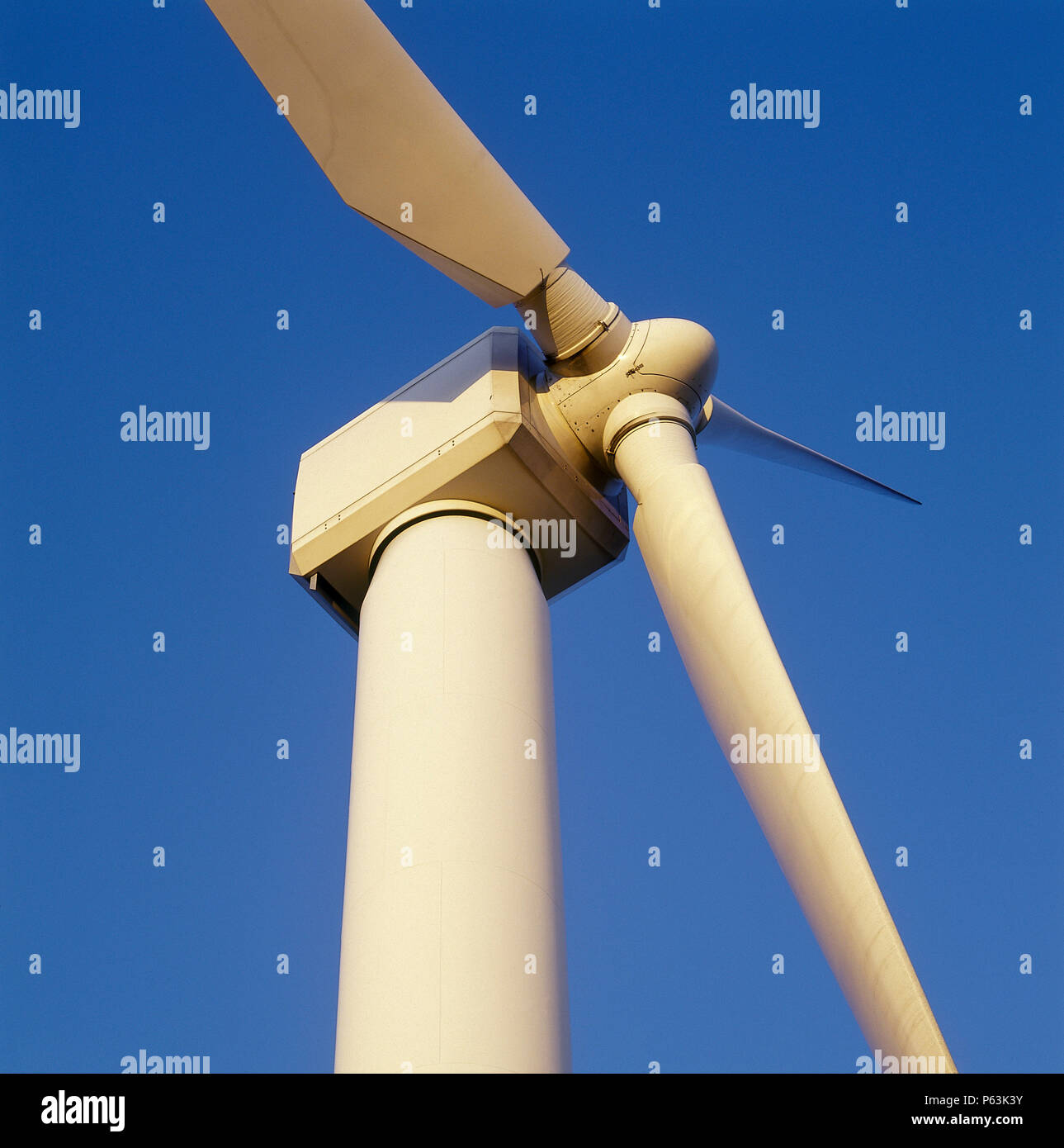 Detalle del buje del aerogenerador Fotografía de stock - Alamy