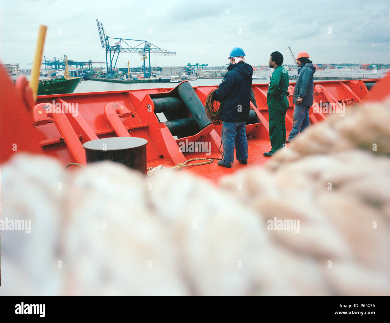 Países Bajos, Rotterdam. CAP POLONIO Containership entrando al puerto de Rotterdam Foto de stock