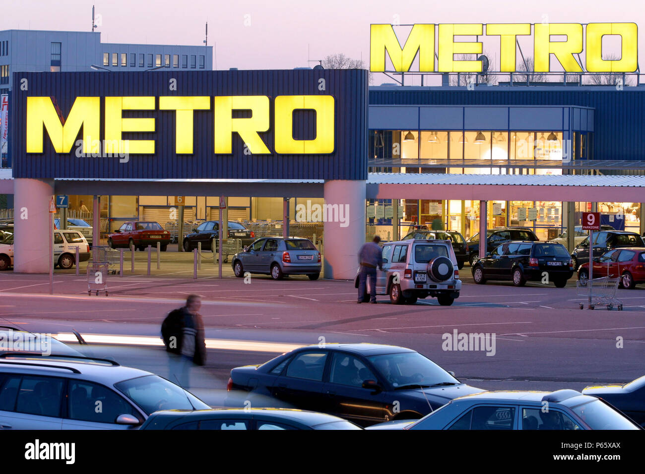 Tienda de METRO AG en Dortmund-Oespel, Alemania Foto de stock