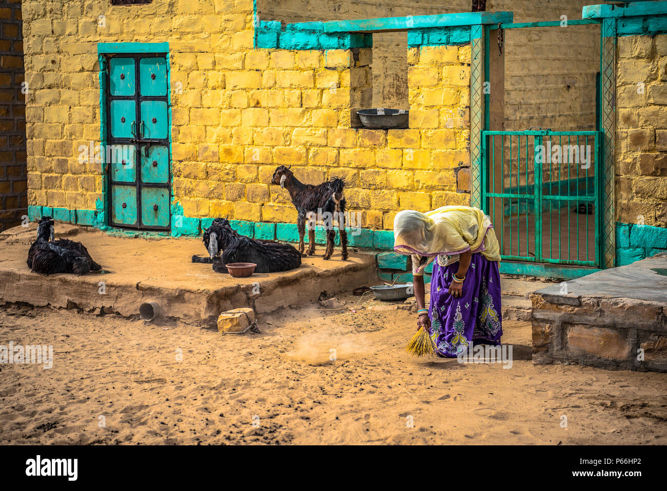 La India Rajasthan la vida de aldea en el desierto de Thar Foto de stock