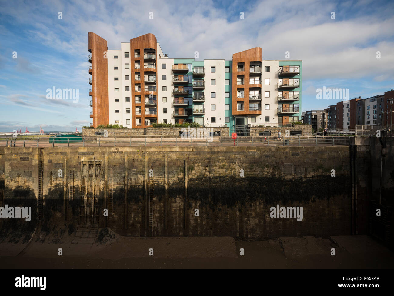 Modernos apartamentos en Portishead Foto de stock