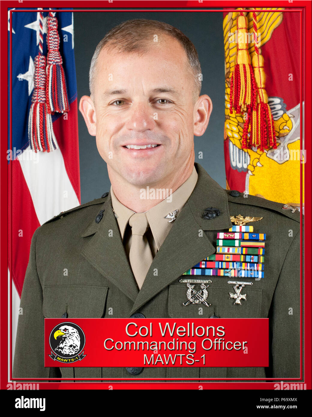 Cuerpo de Marines de EE.UU, el Coronel James B. Wellons es el actual Comandante de la Aviación Marina Escuadrón de armas y tácticas (MAWTS-1), a bordo del Marine Corps Air Station Yuma, Arizona, el 12 de mayo de 2016. (Ee.Uu. Marine Corps Foto por CPL. B. Vinculado AaronJames/liberado) Foto de stock