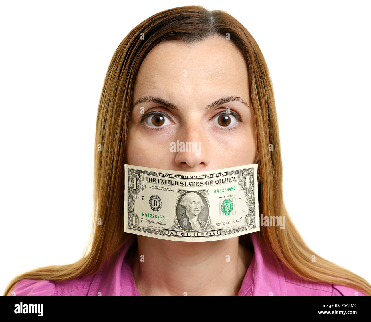 Mujer silenciada por dinero amordazar la boca Foto de stock