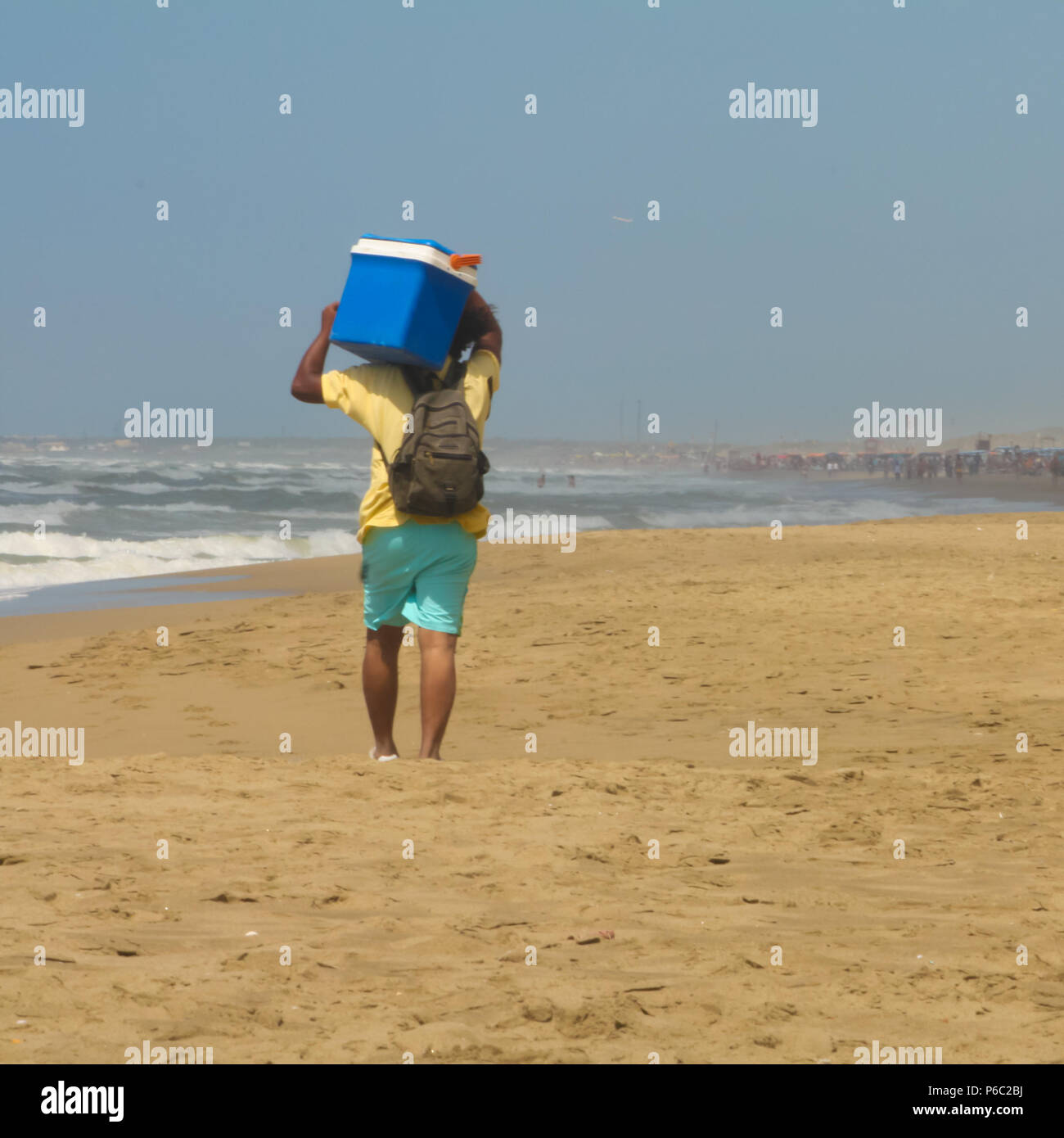 Nevera pequeña fotografías e imágenes de alta resolución - Alamy