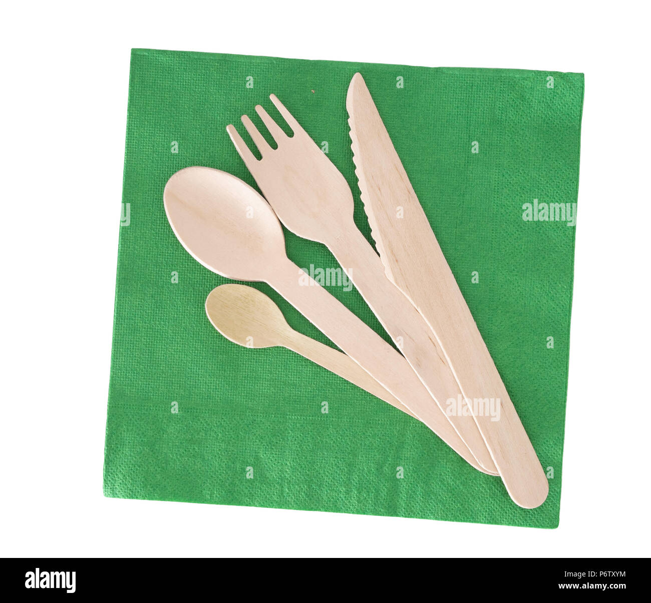 Platos de cartón desechables. tenedores y cucharas de madera