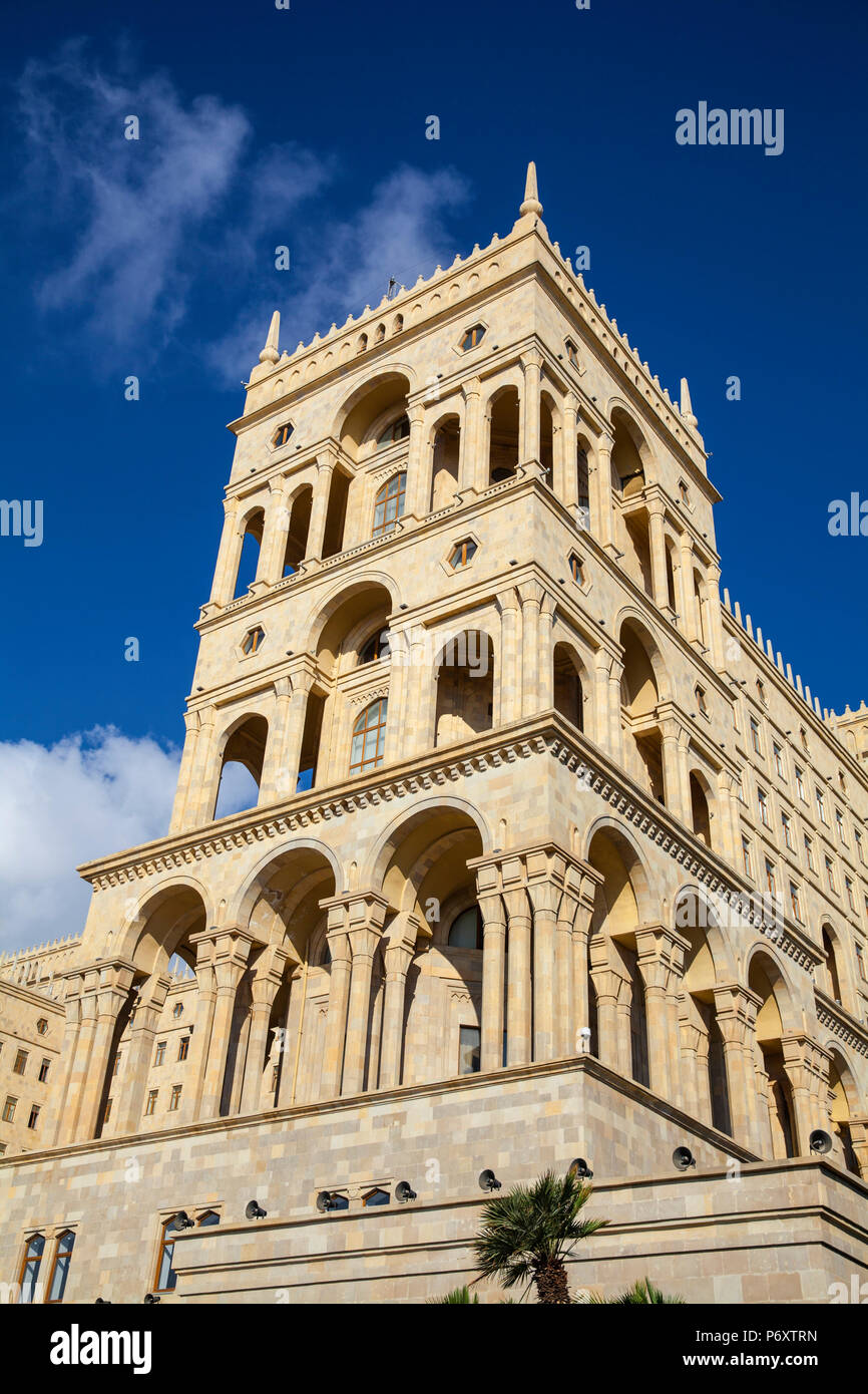 Azerbaiyán, Baku, Casa de Gobierno, la vivienda diversos ministerios del Estado de Azerbaiyán Foto de stock