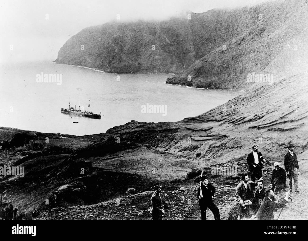 Chile - la isla de Robinson Crusoe--Una vez ocupada por el castaway, Alexander Selkirk, y ahora el sitio de una colonia penal y el caladero de lobstermen 1890-1922 Foto de stock
