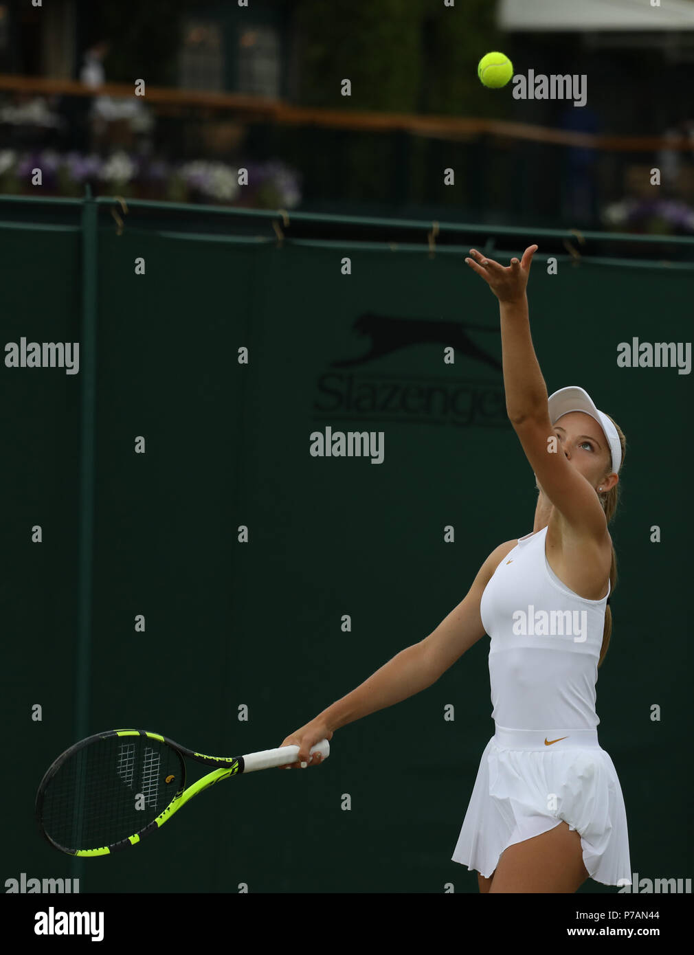 Londres, Reino Unido. 4 de julio, 2018. Katie Swan (GBR) el día 3 de los Campeonatos de Tenis de Wimbledon, Wimbledon, Londres, el 4 de julio de 2018. Crédito: Paul Marriott/Alamy Live News Foto de stock