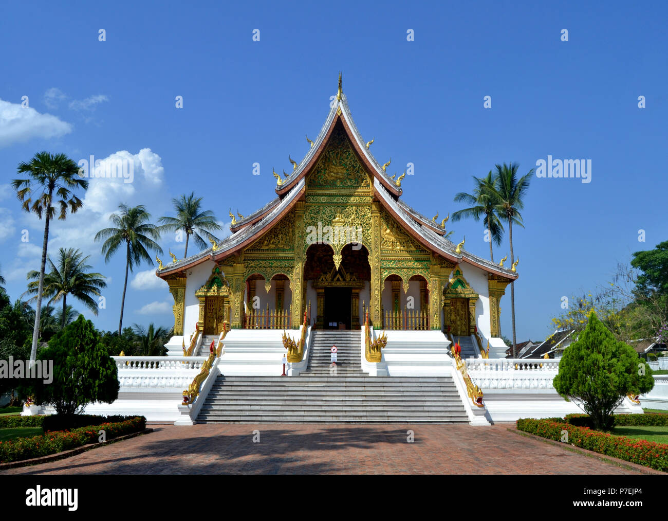 Templos Budistas y sitios sagrados de Luang Prabang, Laos en Asia Foto de stock