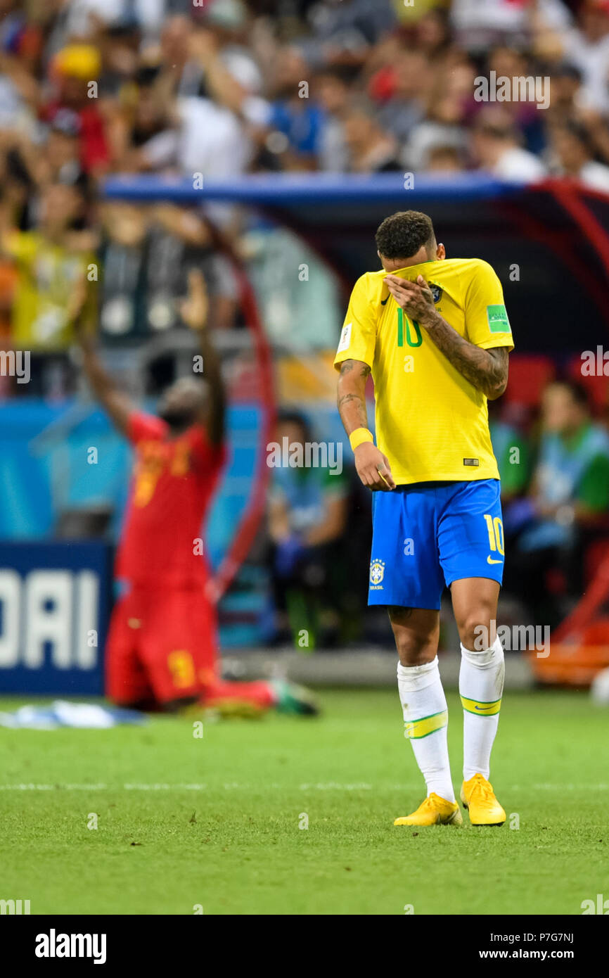 [Imagen: julio-06-2018-neymar-de-brasil-despues-d...p7g7nj.jpg]