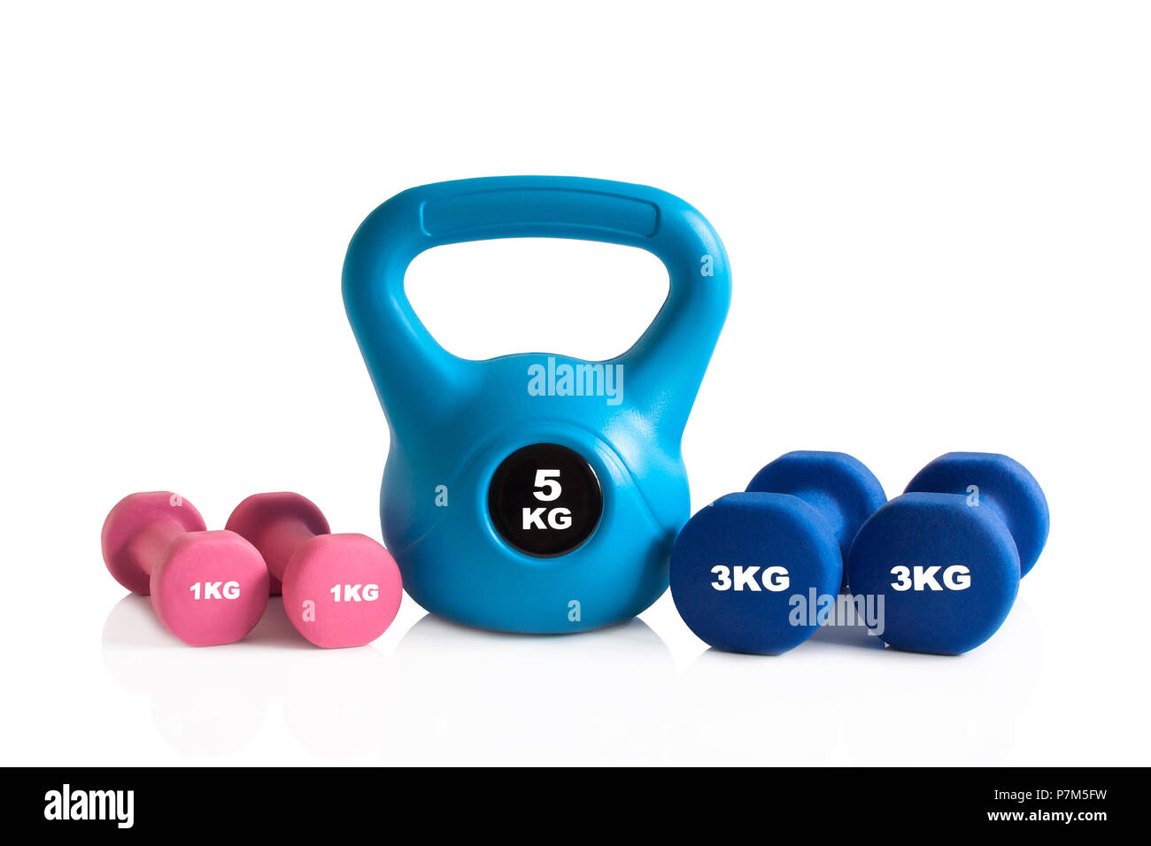 Y Kettlebell mancuernas para pesas entrenamiento aislado sobre un fondo blanco. Foto de stock