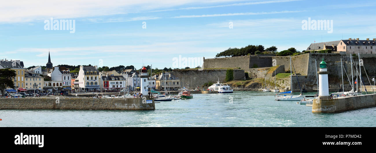 Francia, Morbihan, BELLE ILE EN MER, faros, con motivo de la entrada del puerto y la ciudadela Vauban, Foto de stock