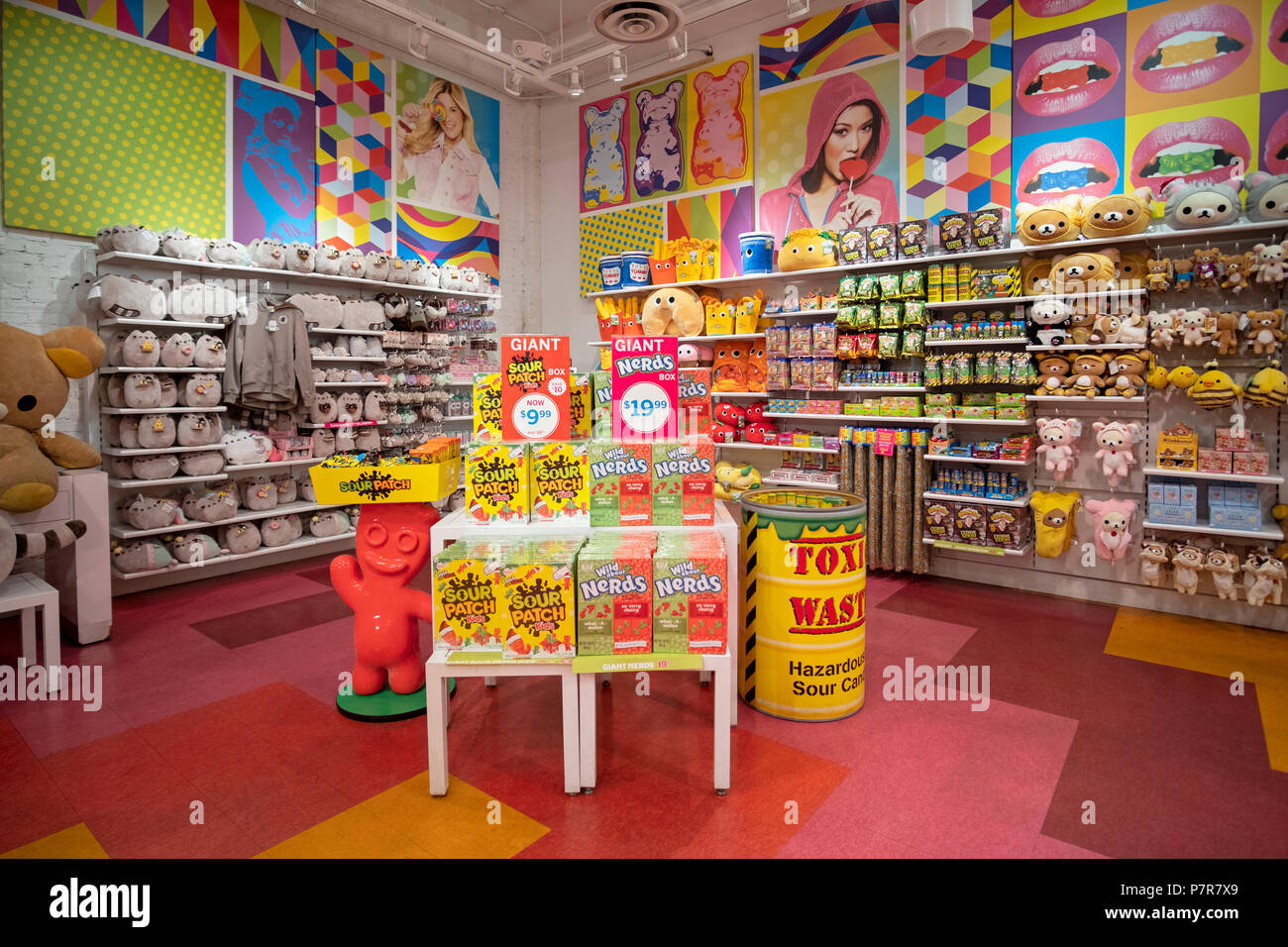 Tienda de dulces americanos fotografías e imágenes de alta resolución