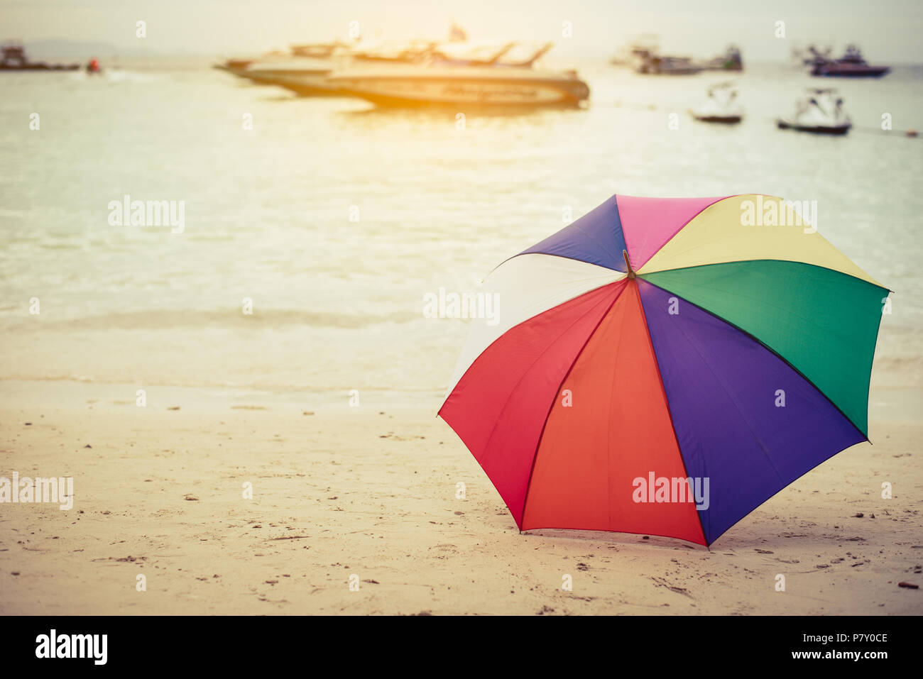 Get Los colores del tema de la playa For iPhone Free