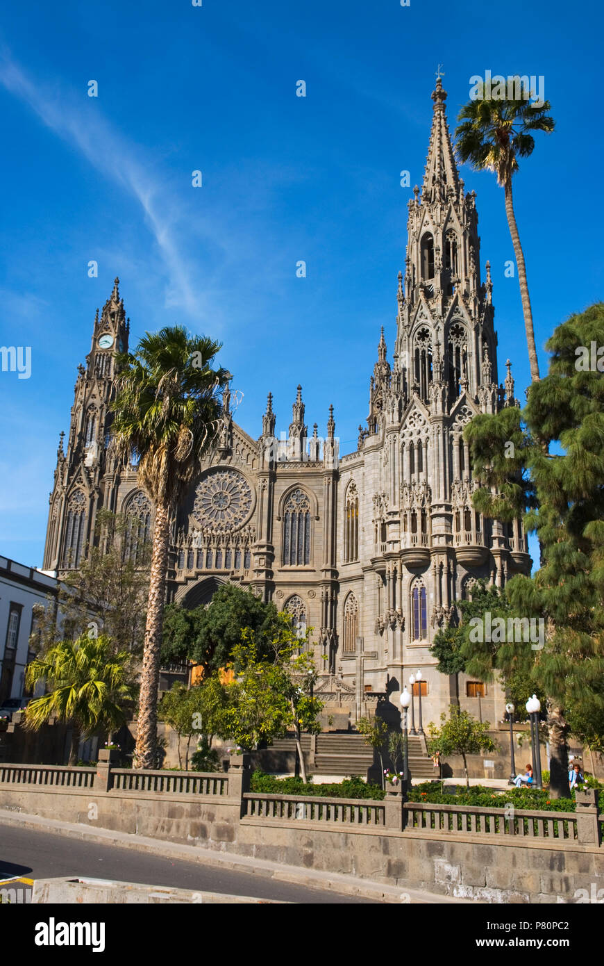 La neogótica Catedral de San Juan en Arucas Foto de stock