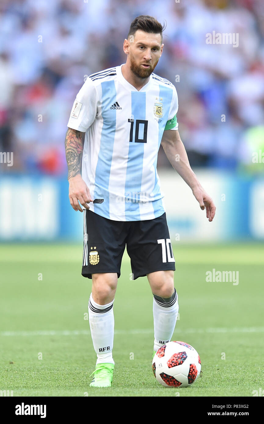 Lionel Messi de Argentina durante la Copa Mundial de la FIFA 2018 en Rusia partido de octavos final entre Francia y la Argentina la ciudad de Kazan Arena el 30
