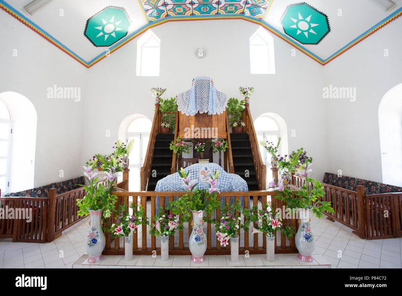 El interior de la Iglesia en Manihiki Island, Islas Cook Foto de stock