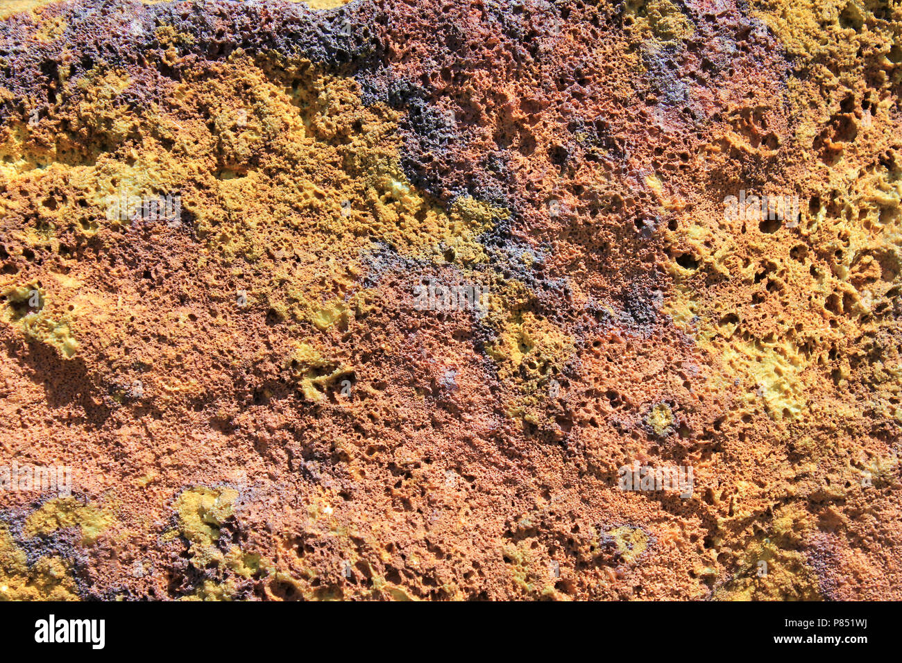De sulfuro masivo Volcanogenic (VMS) Mineral (cobre, zinc, plomo) Depósito de Parys Montaña, Anglesey Foto de stock