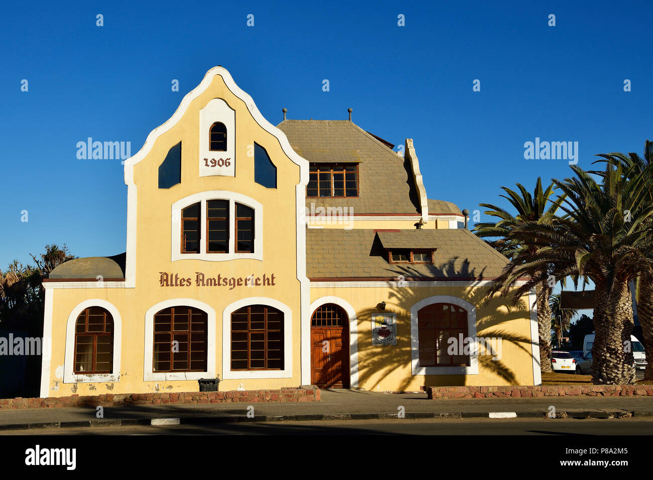 Tribunal de distrito antiguo, arquitectura colonial alemán, Swakopmund, región Erongo, Namibia Foto de stock