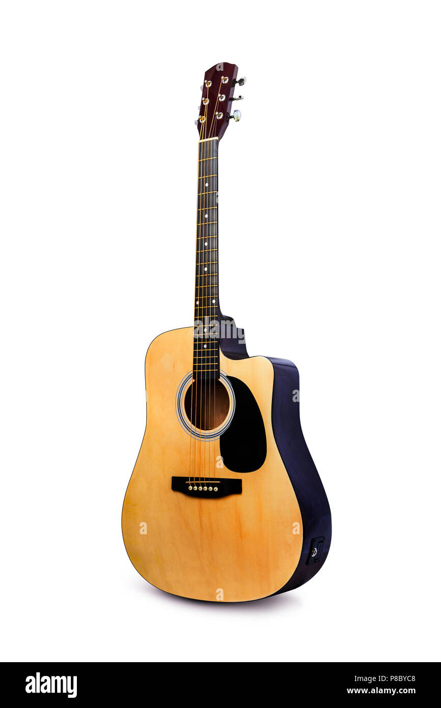Guitarra acústica, guitarra electro aislado sobre fondo blanco. Con trazado  de recorte Fotografía de stock - Alamy