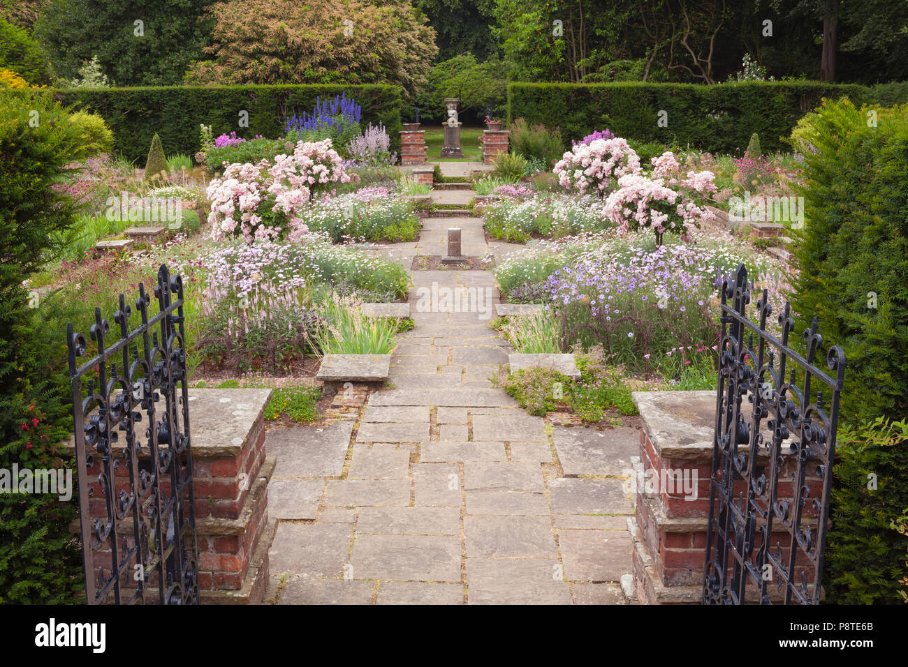 Newby Hall y jardines, Ripon, North Yorkshire, Reino Unido. El verano, de julio de 2018. Foto de stock