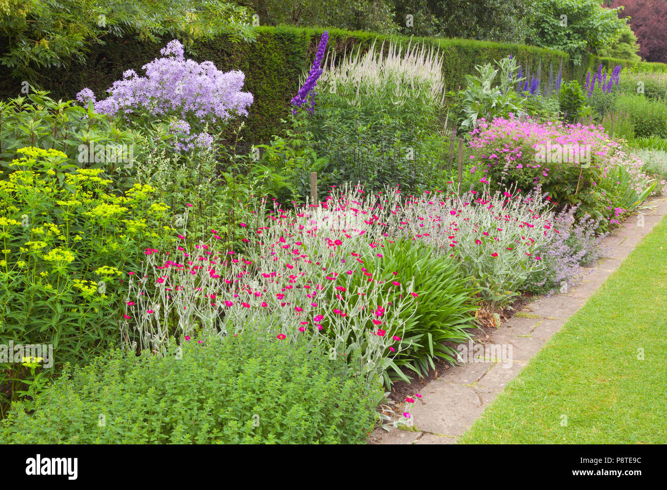 Newby Hall y jardines, Ripon, North Yorkshire, Reino Unido. El verano, de julio de 2018. Foto de stock