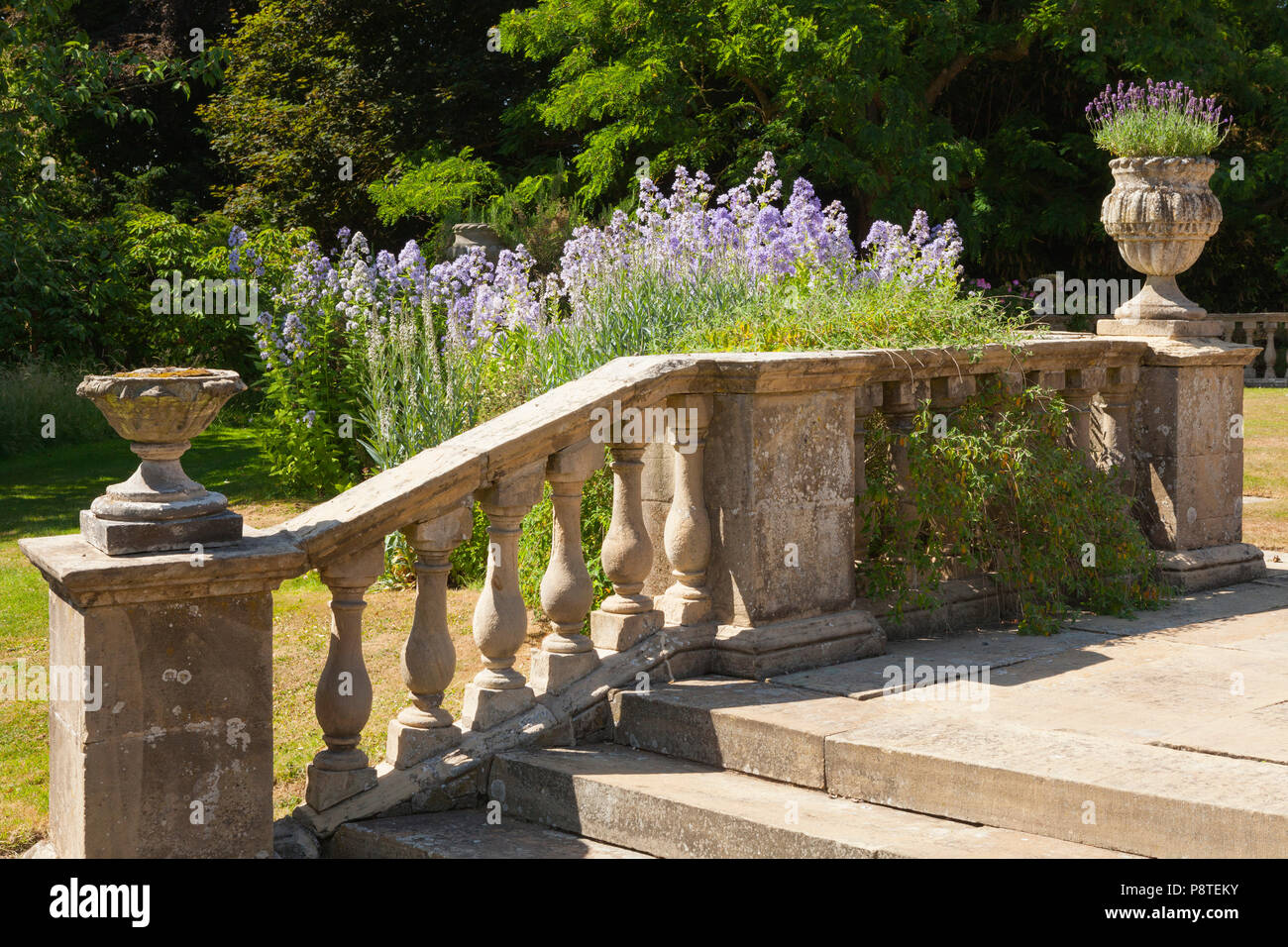 Newby Hall y jardines, Ripon, North Yorkshire, Reino Unido. El verano, de julio de 2018. Foto de stock