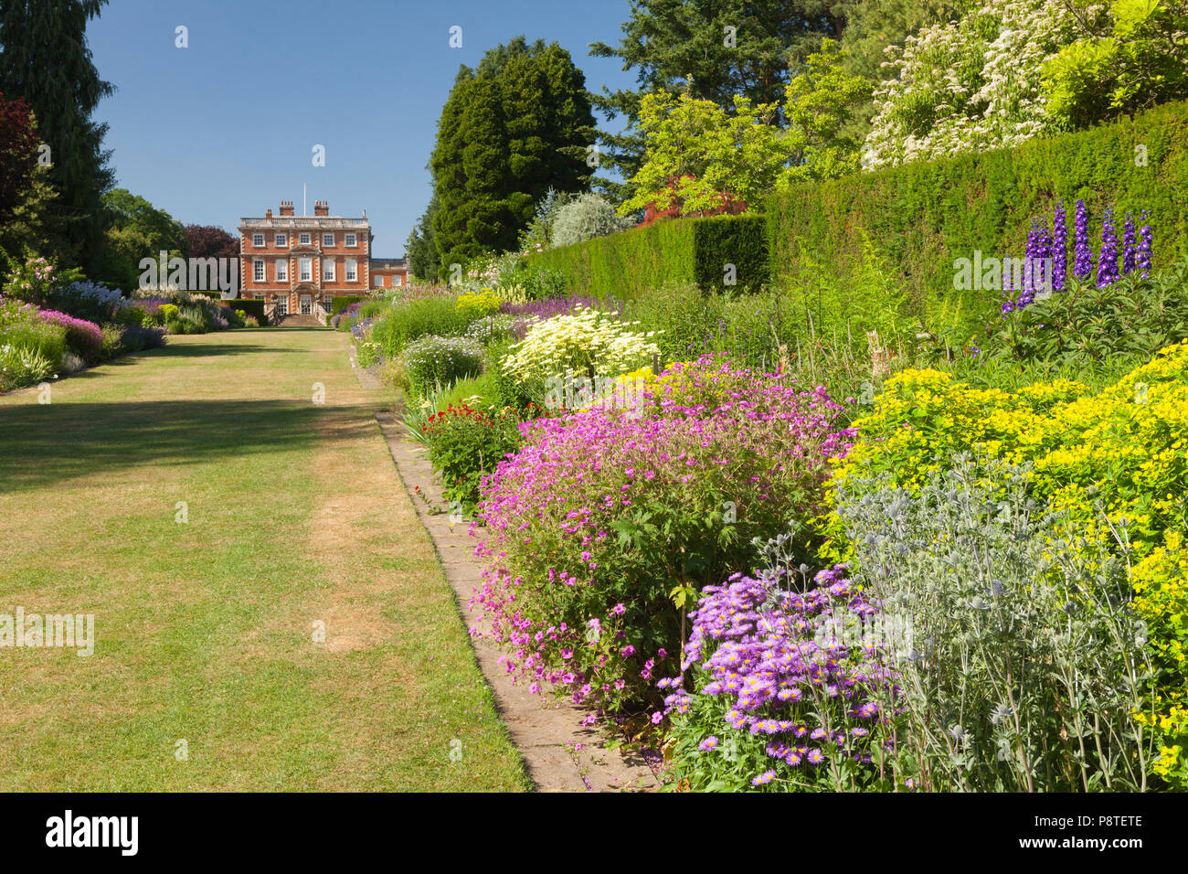 Newby Hall y jardines, Ripon, North Yorkshire, Reino Unido. El verano, de julio de 2018. Foto de stock