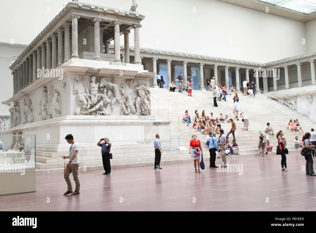 Pergamon Altar Berlin Fotos E Imagenes De Stock Alamy Pergamon Altar Berlin Fotos E Imagenes De Stock Alamy