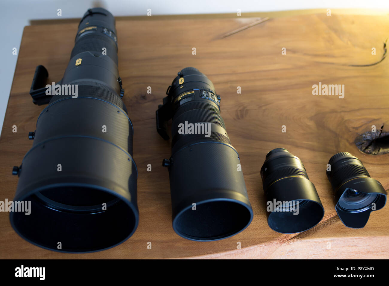 Plasticidad barbilla nivel 4 camaras fotografías e imágenes de alta resolución - Alamy