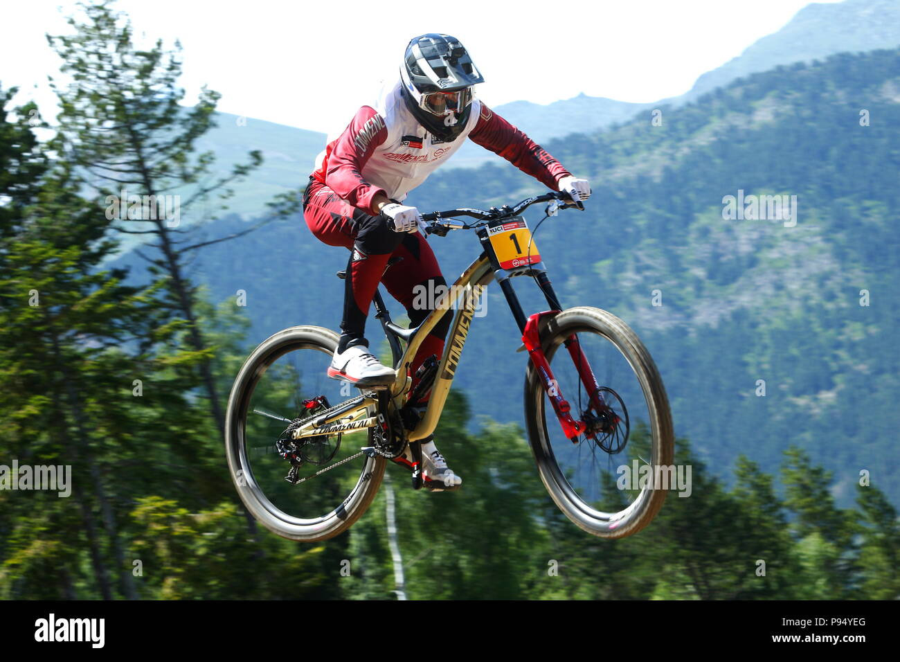 Vallnord, Andorra, el 14 de julio de 2018. Amaury Pierron (FRA), descenso final , los hombres