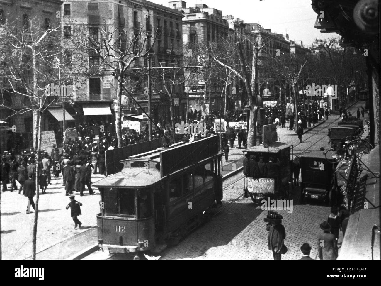 Vista de La Rambla de Barcelona, 1910. Foto de stock