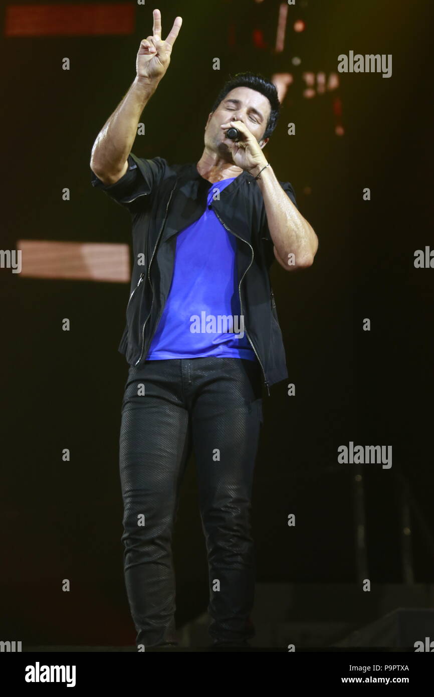 El bailarín, cantante y actor puertorriqueño Chayanne, durante la noche de su concierto en el eje en el Planet Hollywood en Las Vegas Nevada en 13 Sep 2015 Foto de stock