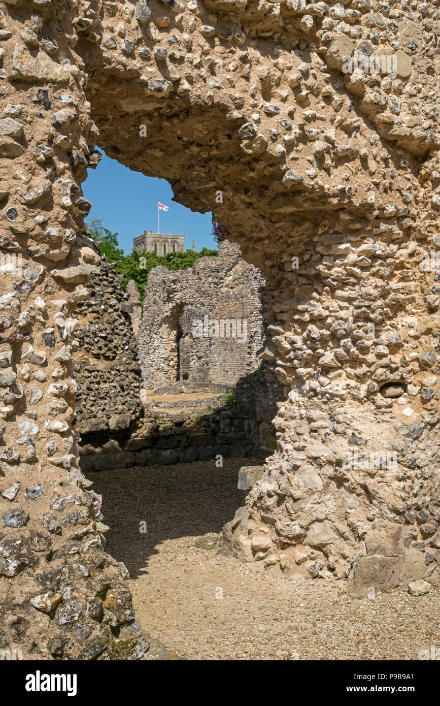 Castillo Wolvesley alias antiguo Palacio de los Obispos de Winchester, Hampshire, Inglaterra - Los restos de un palacio del siglo 12, una residencia de los obispos de Foto de stock