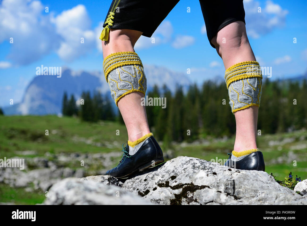 Traje Tradicional Bã¡varo Fotos e Imágenes de stock - Alamy