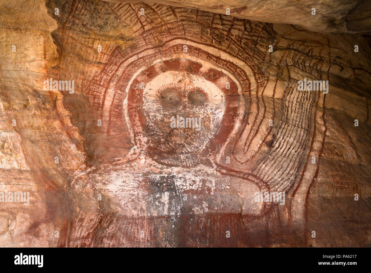 Wandjina arte rupestre aborigen - Kimberley Foto de stock