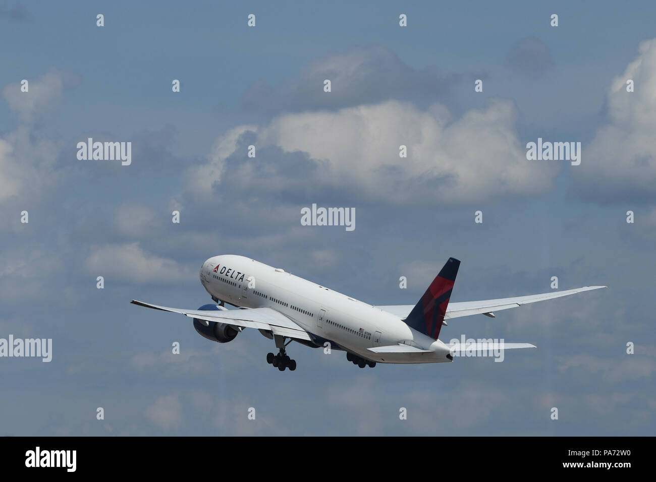 Aeropuerto De Atlanta Fotos e Imágenes de stock - Página 10 - Alamy