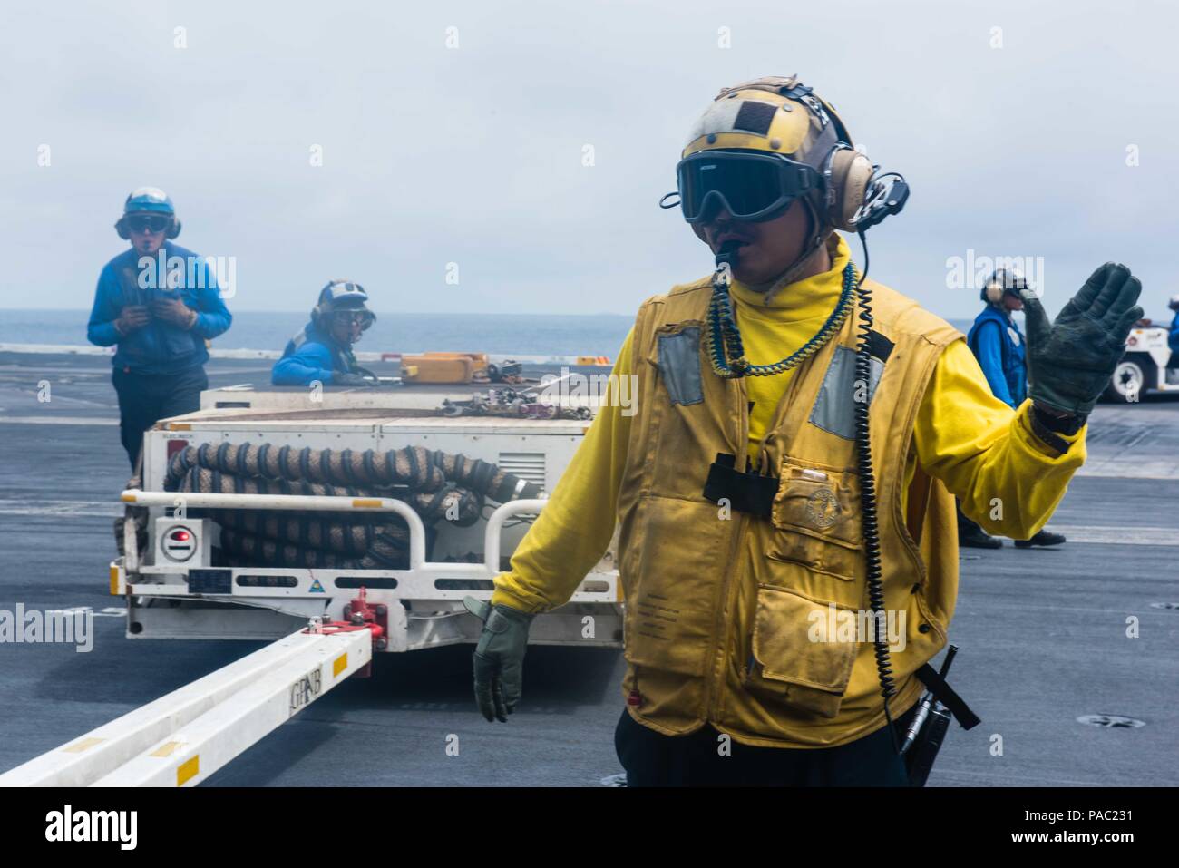 160305NGZ947151 en el Mar del Sur de China (5 de marzo, 2016
