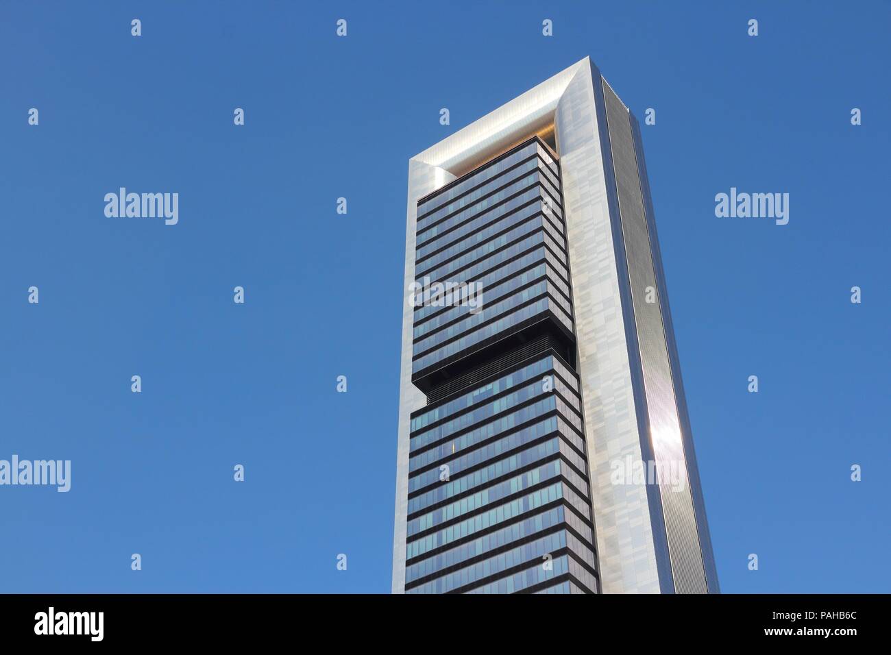 Caja madrid fotografías e imágenes de alta resolución - Alamy