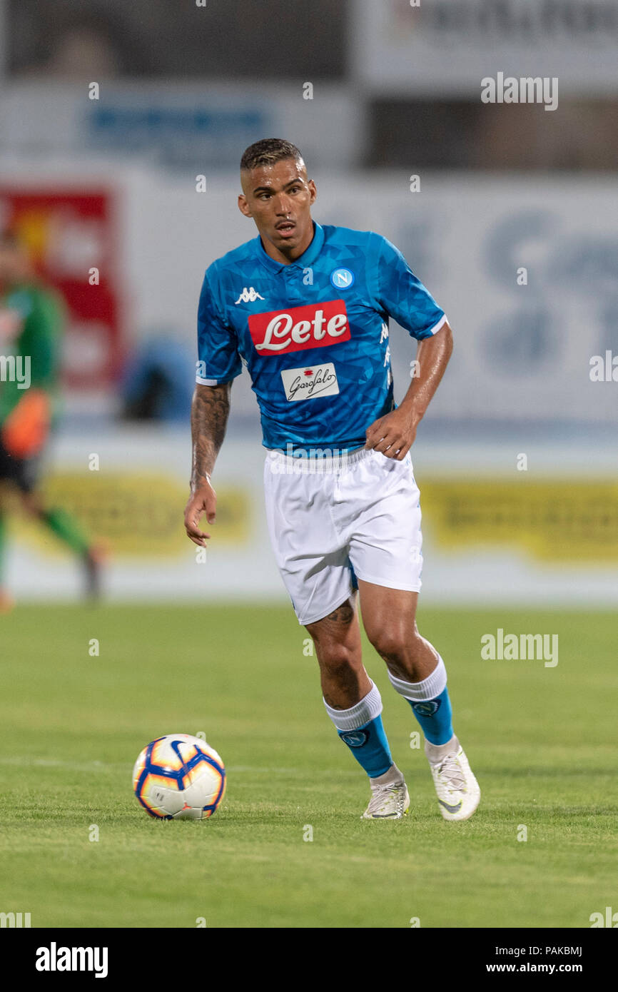 Allan Marques Loureiro (Napoli) en Italia durante la pretemporada partido amistoso entre Napoli