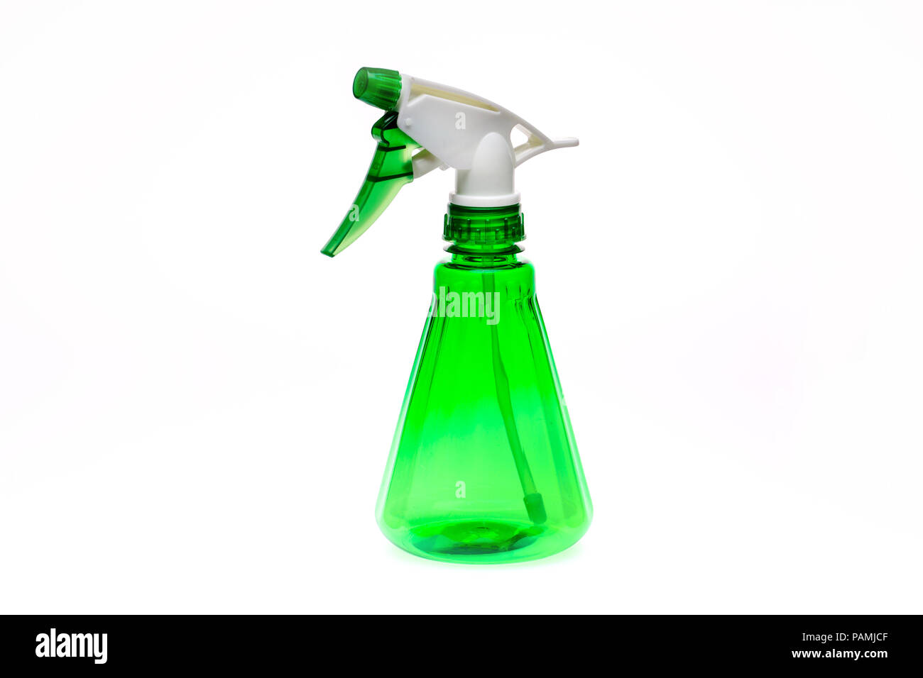 Spray de agua de plástico fotografías e imágenes de alta resolución - Alamy