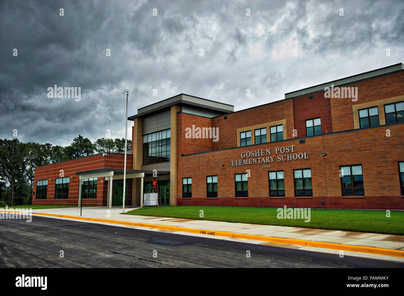Estados Unidos: Julio 23, 2018: Goshen Post Elementary School, ubicada en 24945 Lobo duro, Aldie, VA 20105. Esta escuela se abre como la última elementary Foto de stock