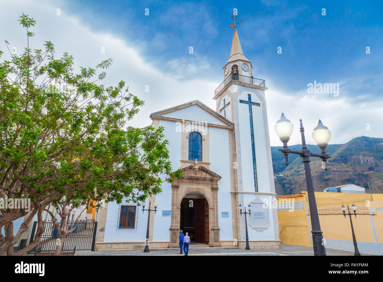 Antiguo e histórico de la Iglesia Católica Romana Santuario de Nuestra Señora del Monte Carmelo, en Los Realejos, España Foto de stock
