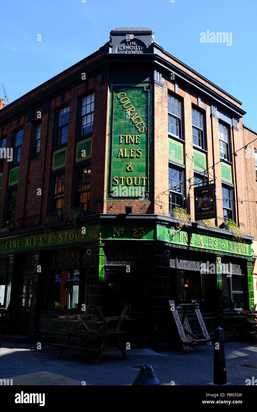 Exmouth Arms Pub, Exmouth Market de Londres Foto de stock