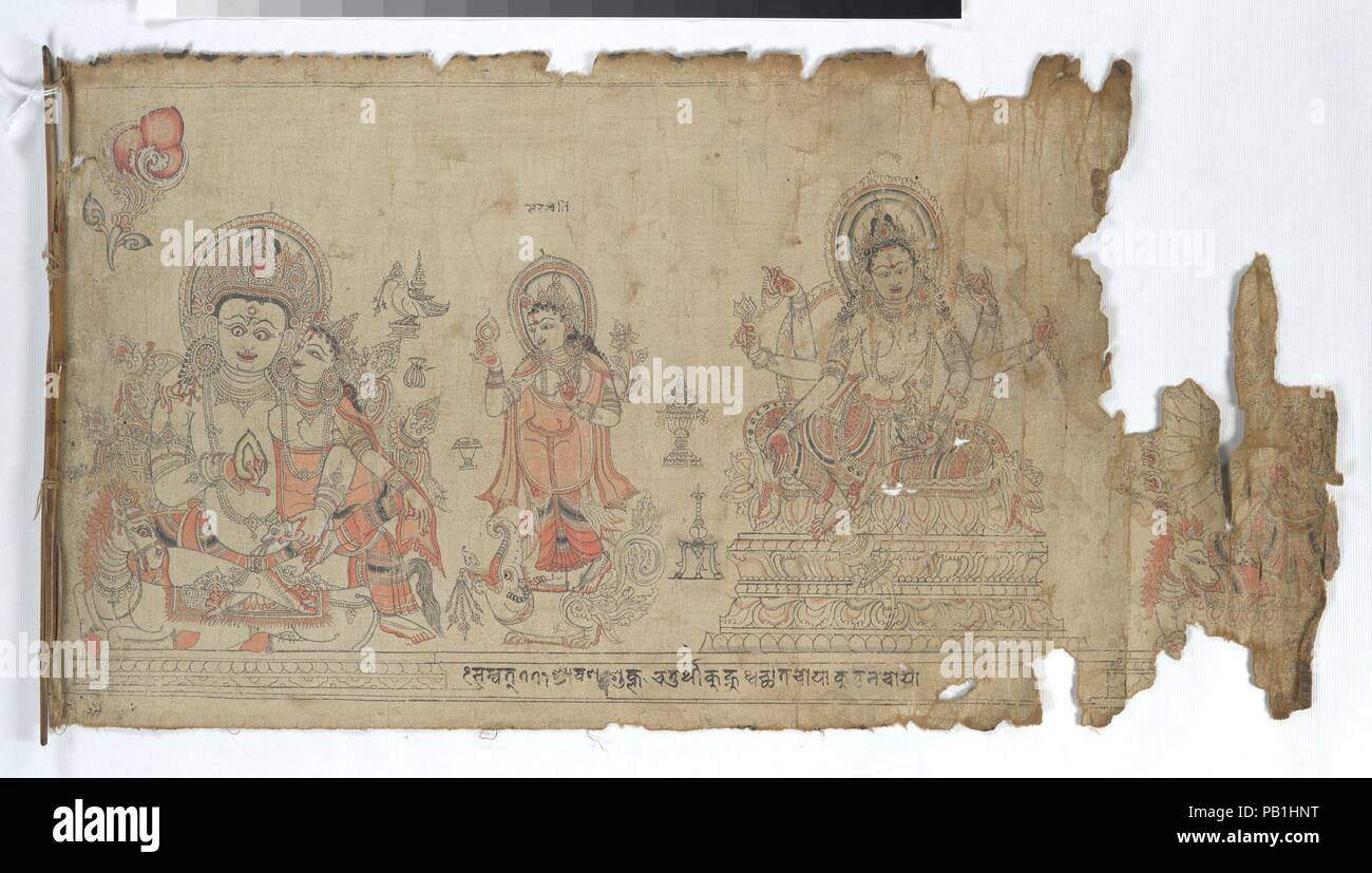 La Diosa Vasudhara flanqueado por Kubera fragmentario y Durga. Cultura: Valle de Katmandú (Nepal). Dimensiones: Imagen: 11 3/8 x 22 in. (28,9 x 55,9 cm). Fecha: fecha 1651. A la izquierda, Kubera se sienta con su consorte, una deidad asociada con la riqueza. A la derecha se encuentran los restos de un multi-diosa armados sentada sobre un león que es casi seguramente Durga. Que la escuadra Vasudhara, que encarna a la totalidad de la ideología Mahayana, simbolizado por el manuscrito de la perfección de la sabiduría que ella sostiene en su esquina superior izquierda. Mientras la mala en su esquina superior derecha se refiere a la búsqueda de aprendizaje, sus otros atributos Foto de stock