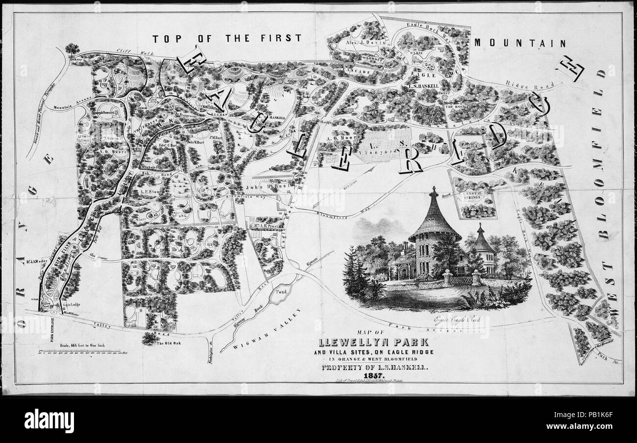 Mapa de Llewellyn Park y Villa sitios sobre Eagle Ridge en Orange & West Bloomfield. Artista: Después de Alexander Jackson Davis (Americano, Nueva York 1803-1892 West Orange, New Jersey). Dimensiones: imagen: 14 7/16 x 23 7/16 in. (36,7 x 59,6 cm) Hoja: 16 1/16 x 24 7/16 in. (40,8 x 62 cm). Editor: Amigo & Aub (Filadelfia, Pensilvania). Fecha: 1857. Museo: Museo Metropolitano de Arte, Nueva York, Estados Unidos. Foto de stock