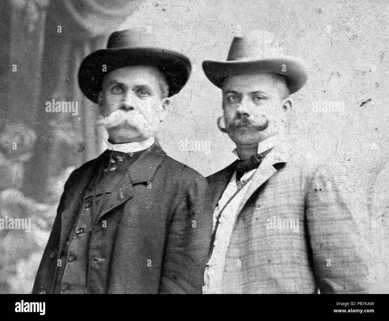 Fotos De Hombres Con Sombrero