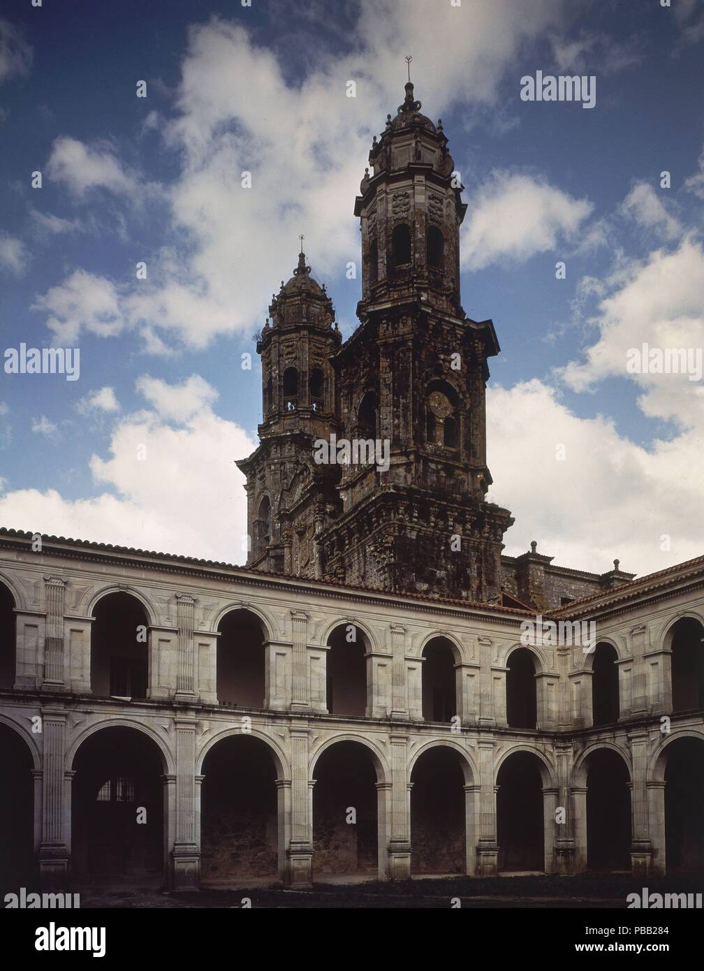 Foto de Iglesia de Sobrado en Sobrado, León