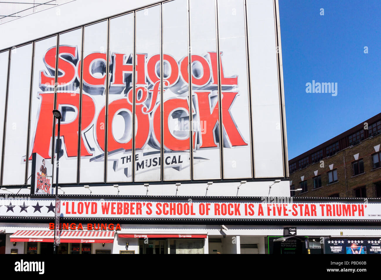 Un signo de Escuela de Rock, El Musical de Andrew Lloyd Webber en el Teatro Gillian Lynne, antiguamente el Nuevo Teatro de Londres. Foto de stock