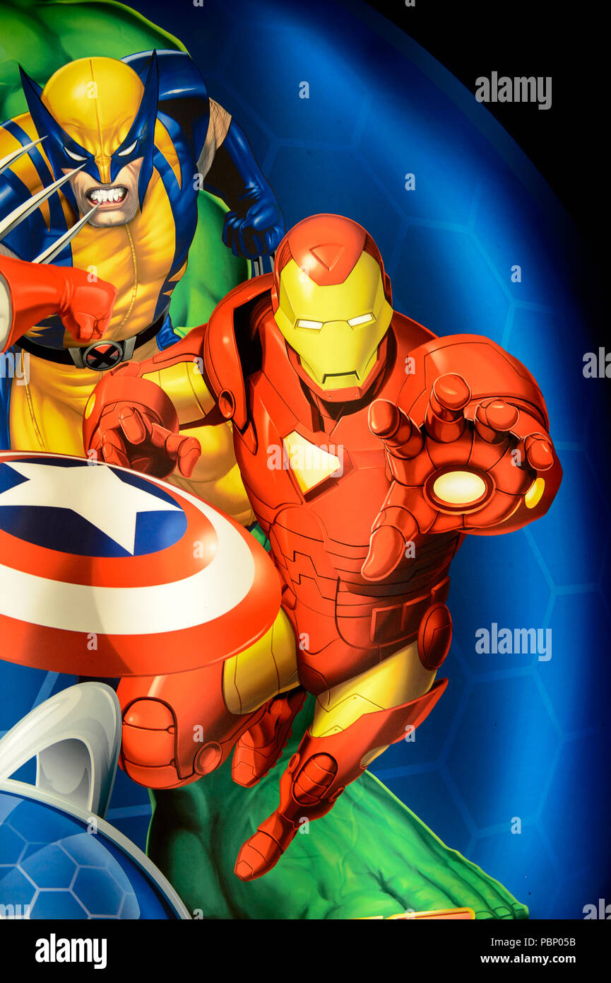 Londres, Inglaterra - 22 de julio de 2016: Iron Man Tony Stark en los  vengadores Marvel cartel en thMadame Tussauds museo de cera. Es una gran  atracción turística i Fotografía de stock - Alamy